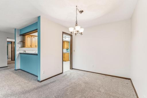 8441 Irwin Road, 110, Bloomington, MN 55437