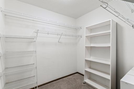 8441 Irwin Road, 110, Bloomington, MN 55437