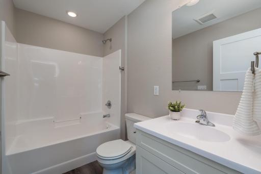 3120 & 3122 Noble Drive, Mankato, MN 56001