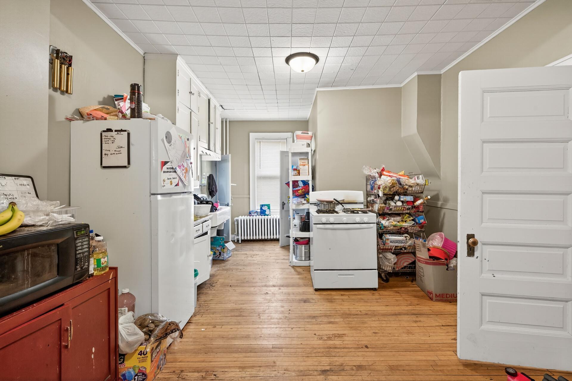 653 Sims - MLS 3.jpg