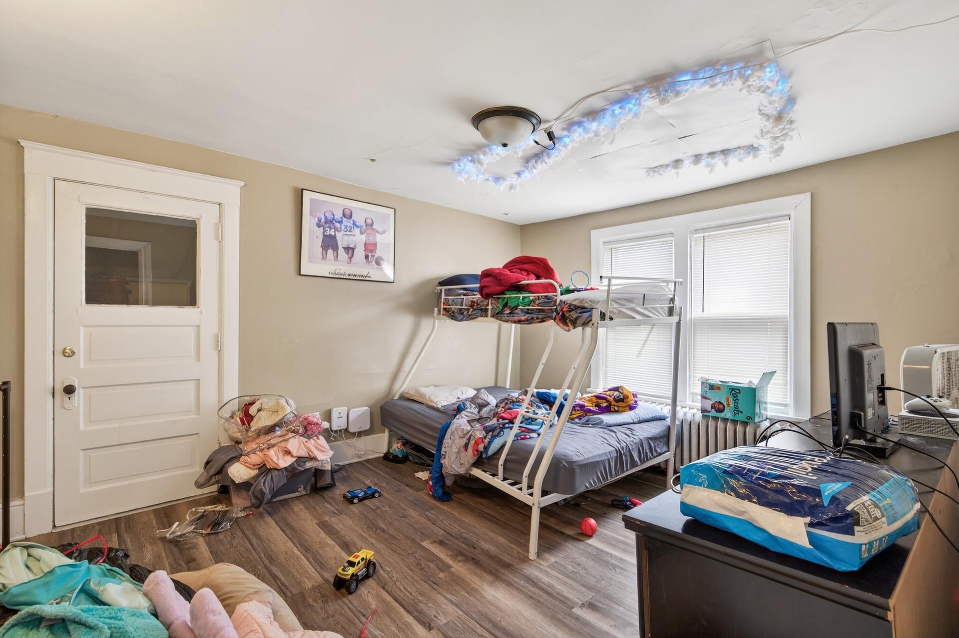 653 Sims - MLS 7.jpg