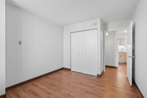 7600 Golden Valley Road, 405, Minneapolis, MN 55427