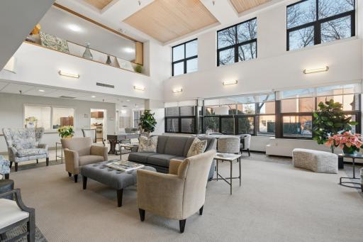 7600 Golden Valley Road, 405, Minneapolis, MN 55427