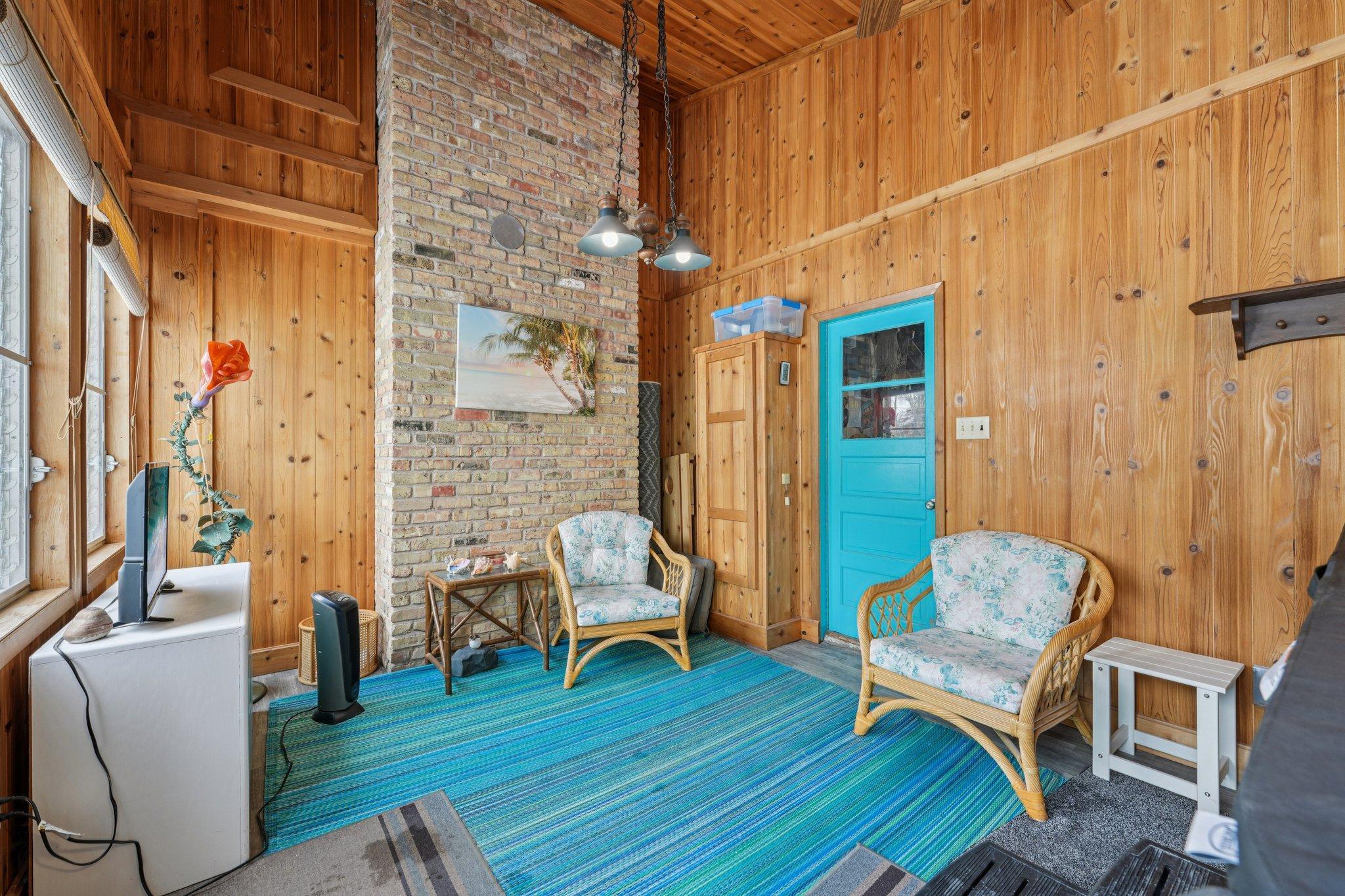 39-web-or-mls-177th Ave NW-S0302-039.jpg