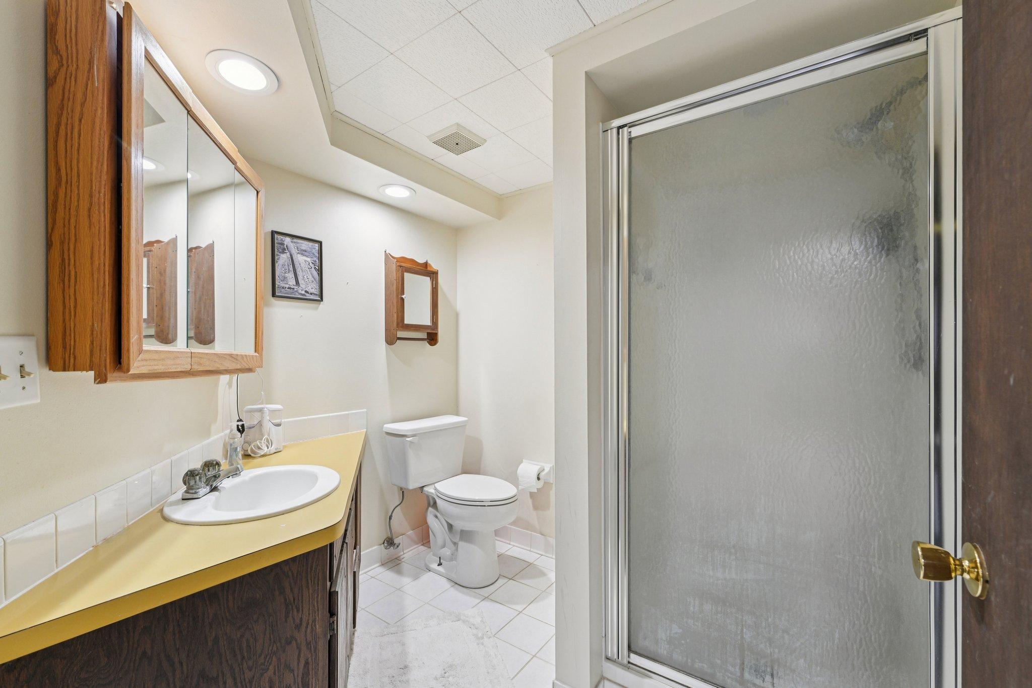 24-web-or-mls-177th Ave NW-S0302-024.jpg