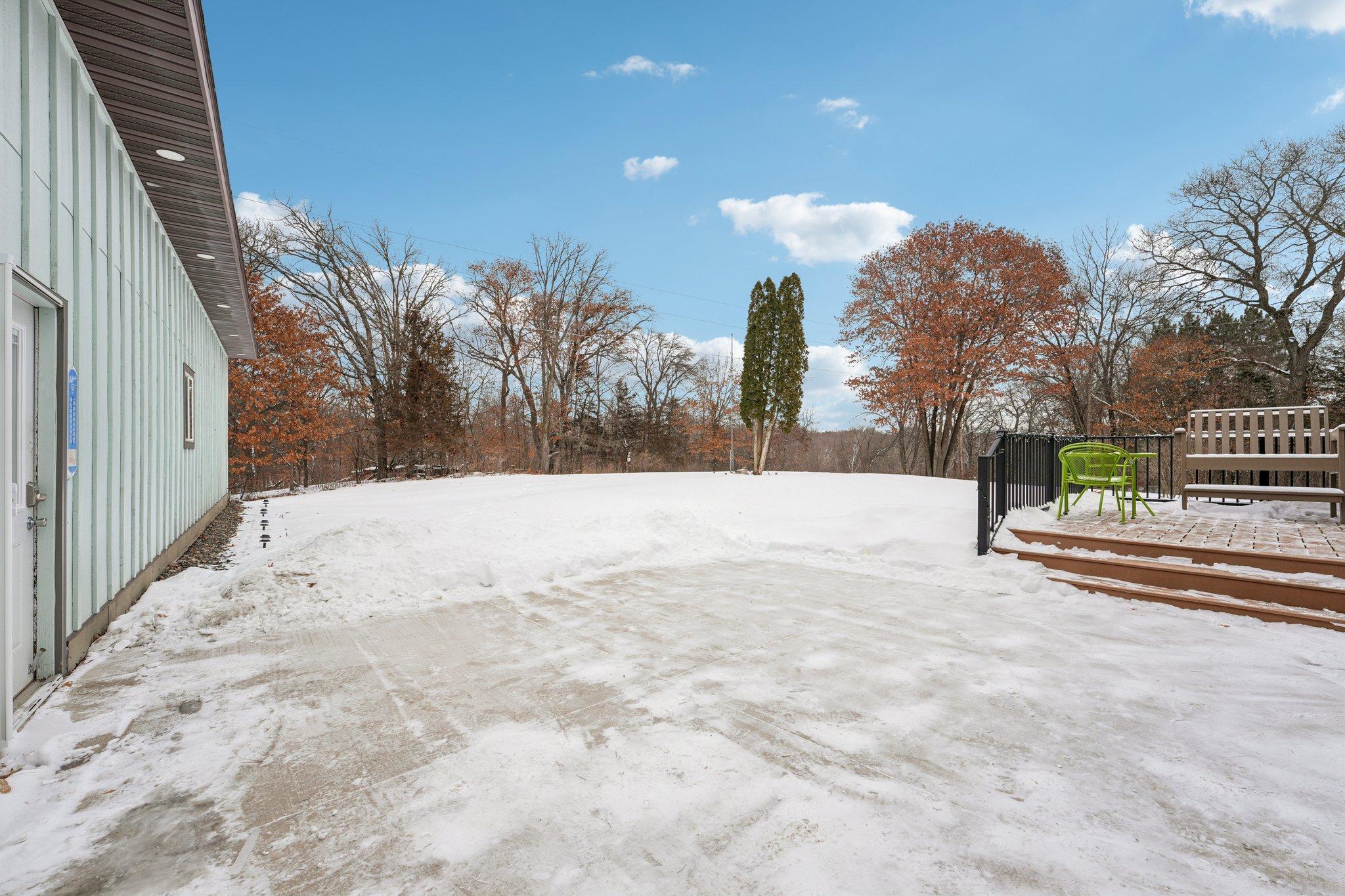 51-web-or-mls-177th Ave NW-S0302-051.jpg