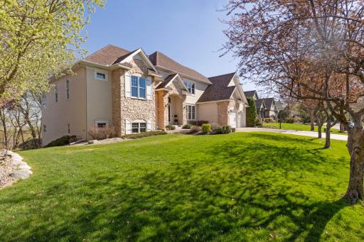 19043 Vogel Farm Trail, Eden Prairie, MN 55347