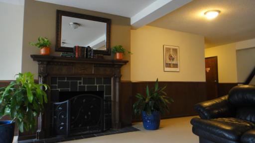 450 Ford Road, 125, Saint Louis Park, MN 55426