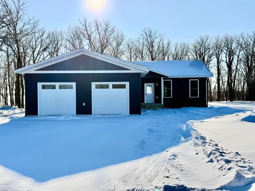 Photo for 4331 State Hwy 11 Highway W, Karlstad, MN 56732 - listing #7019191 4331 State Hwy 11 Highway W, Karlstad, MN 56732