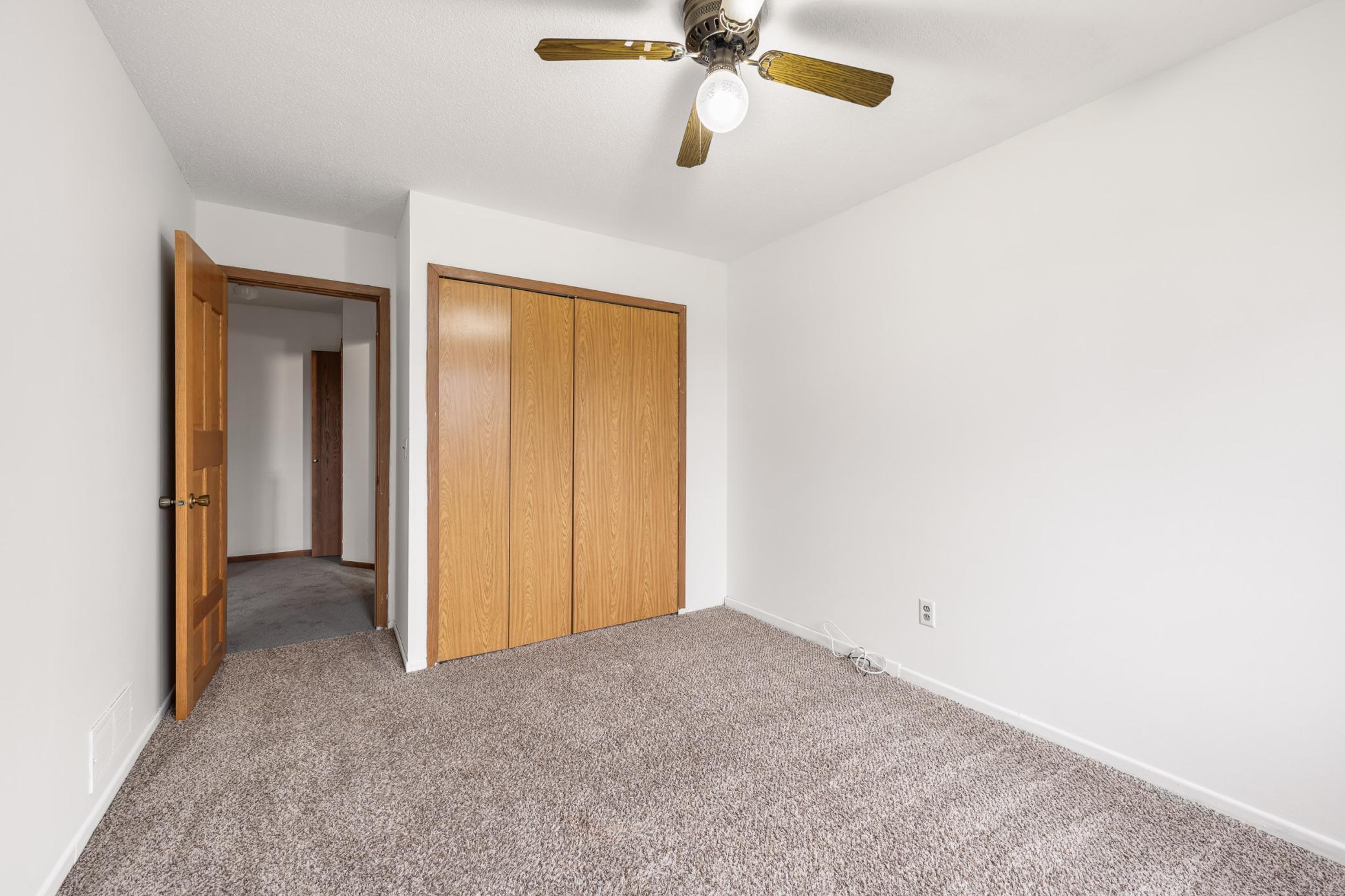 Guest bedroom closet