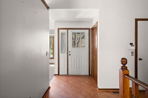 9419 James Avenue N, Minneapolis, MN 55444