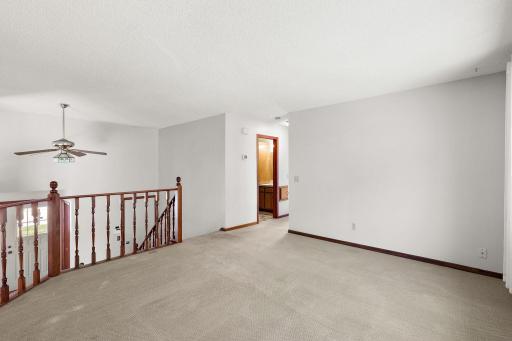 9419 James Avenue N, Minneapolis, MN 55444