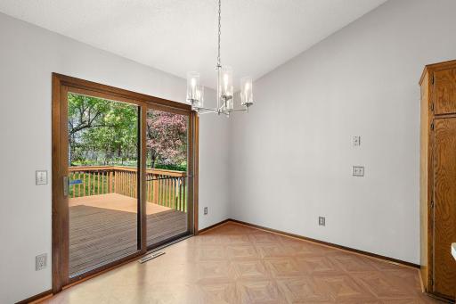 9419 James Avenue N, Minneapolis, MN 55444