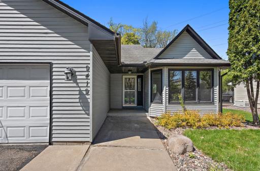 9419 James Avenue N, Minneapolis, MN 55444