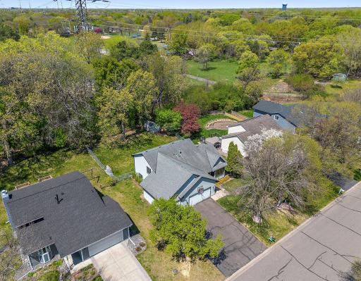 9419 James Avenue N, Minneapolis, MN 55444