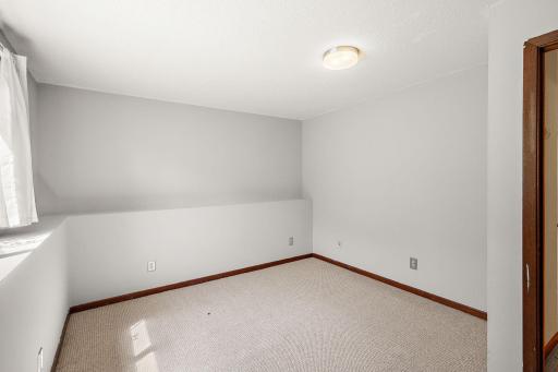 9419 James Avenue N, Minneapolis, MN 55444