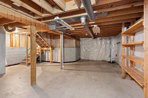 9419 James Avenue N, Minneapolis, MN 55444
