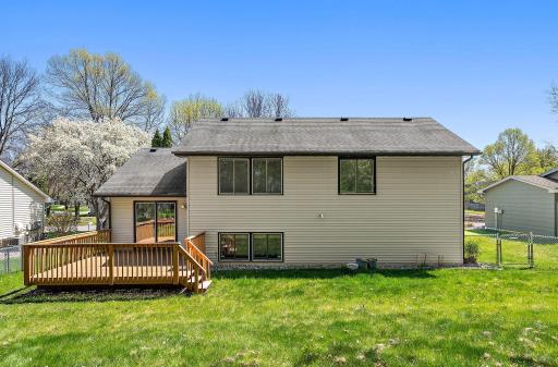 9419 James Avenue N, Minneapolis, MN 55444