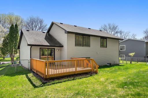9419 James Avenue N, Minneapolis, MN 55444