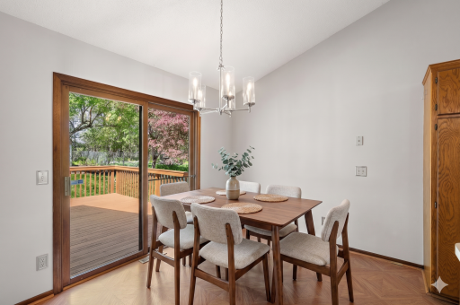 9419 James Avenue N, Minneapolis, MN 55444