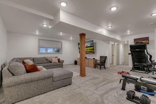 40498 County Road 168, Melrose, MN 56352