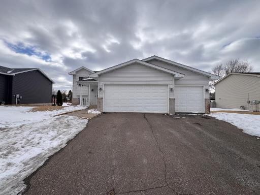 10115 Park Place Drive, Monticello, MN 55362