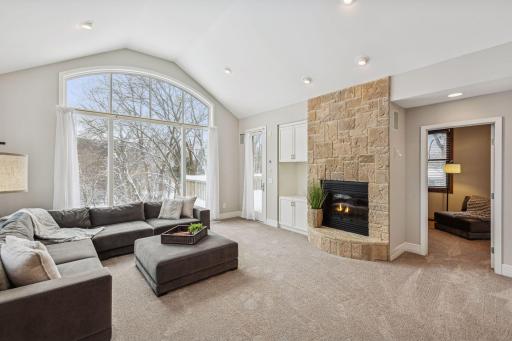 4902 Woodhurst Lane, Minnetonka, MN 55345