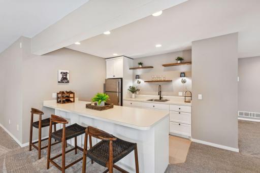 4902 Woodhurst Lane, Minnetonka, MN 55345