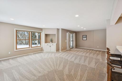 4902 Woodhurst Lane, Minnetonka, MN 55345