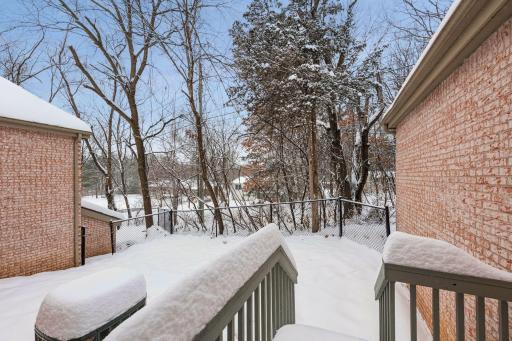 4902 Woodhurst Lane, Minnetonka, MN 55345
