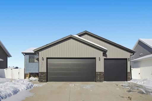 5322 8th Street W, West Fargo, ND 58078