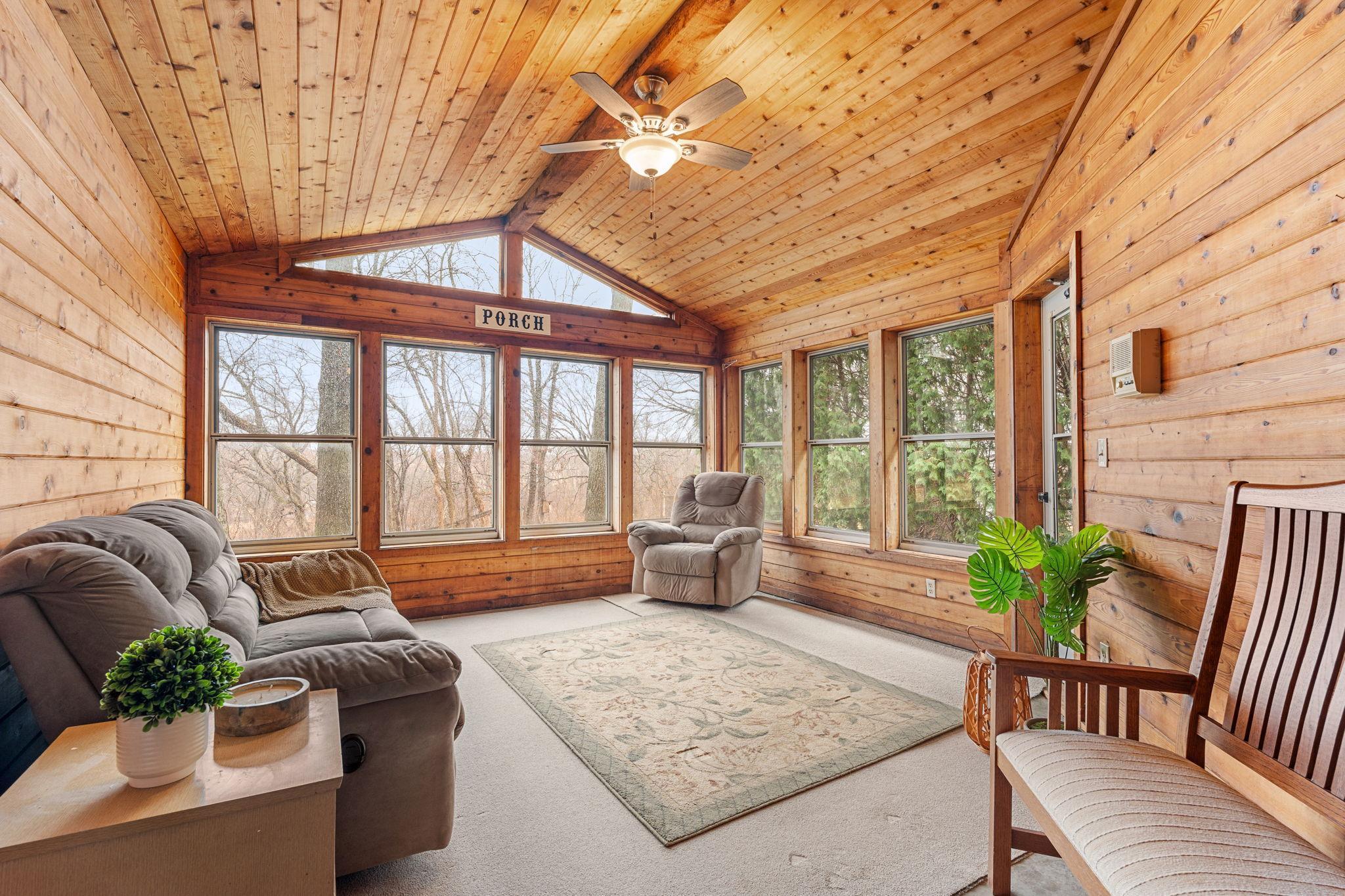 Amazing 3 season porch overlooking the Rum River