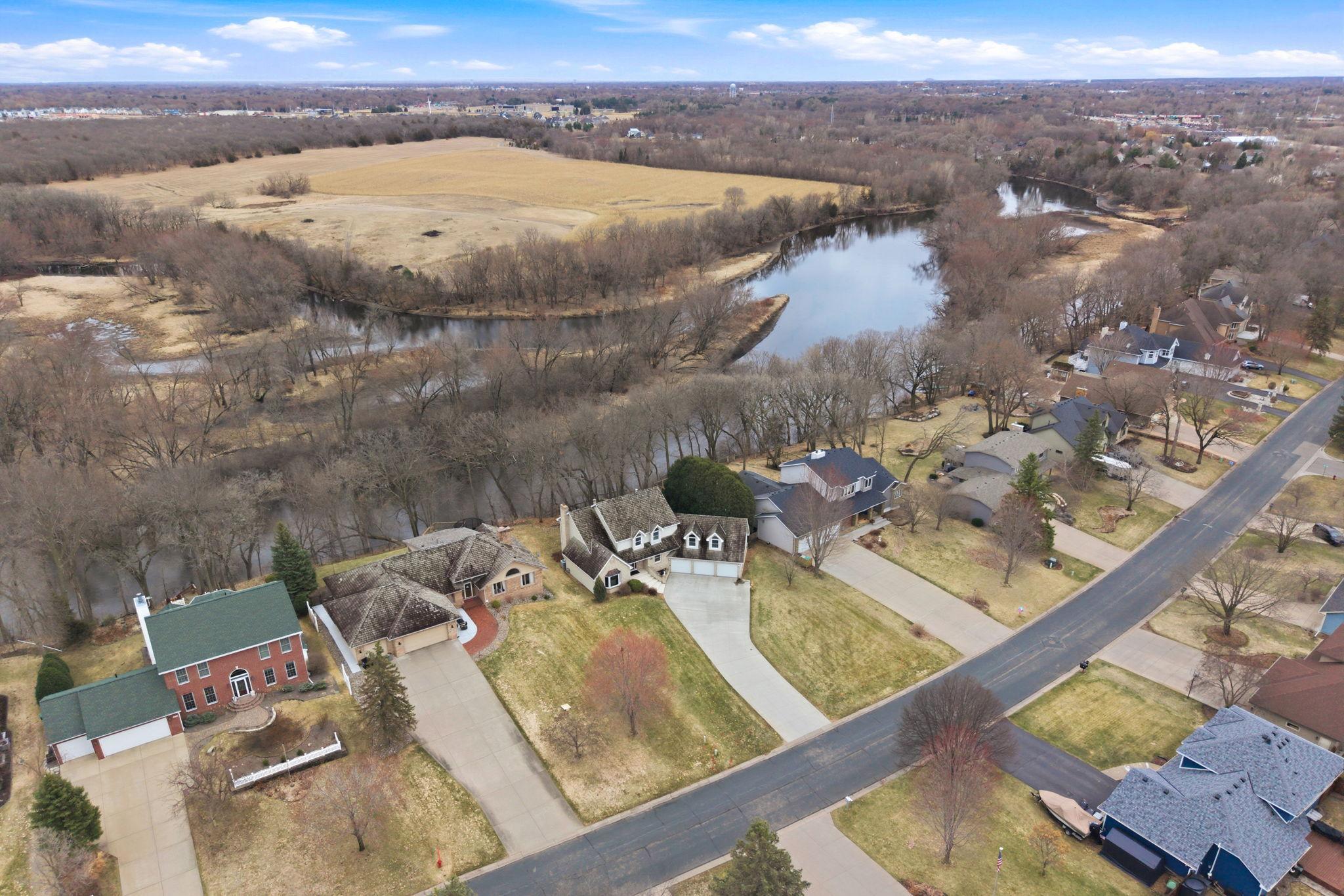 Stunning Home on Rum River