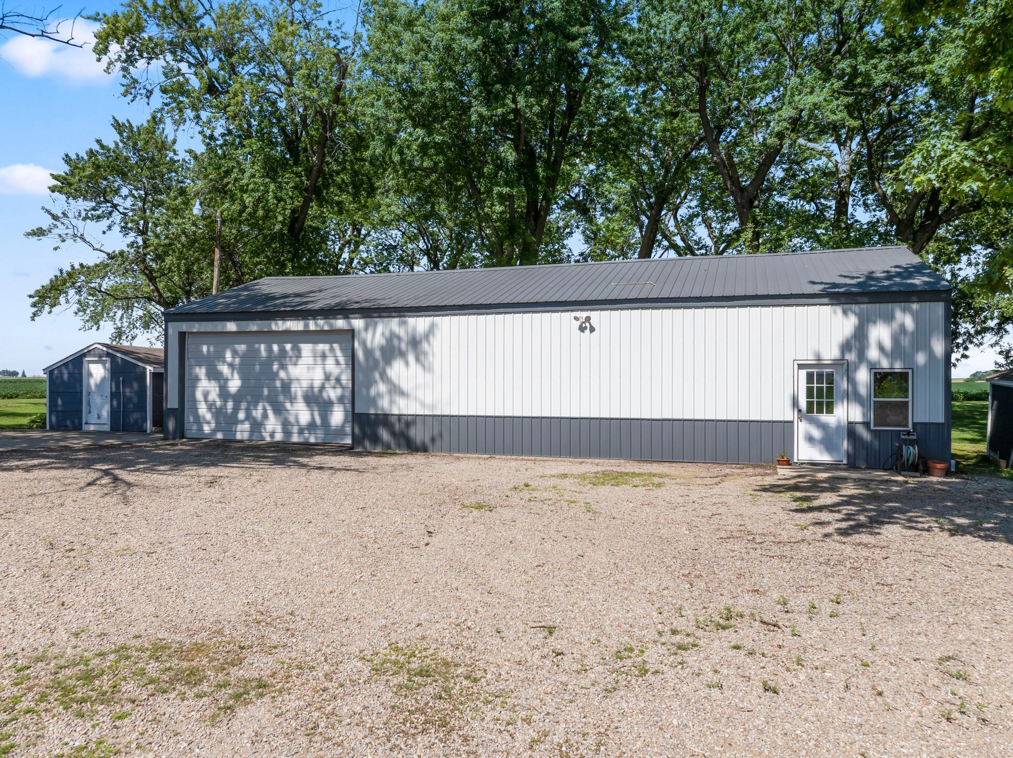 Large Pole Shed with Double Garage