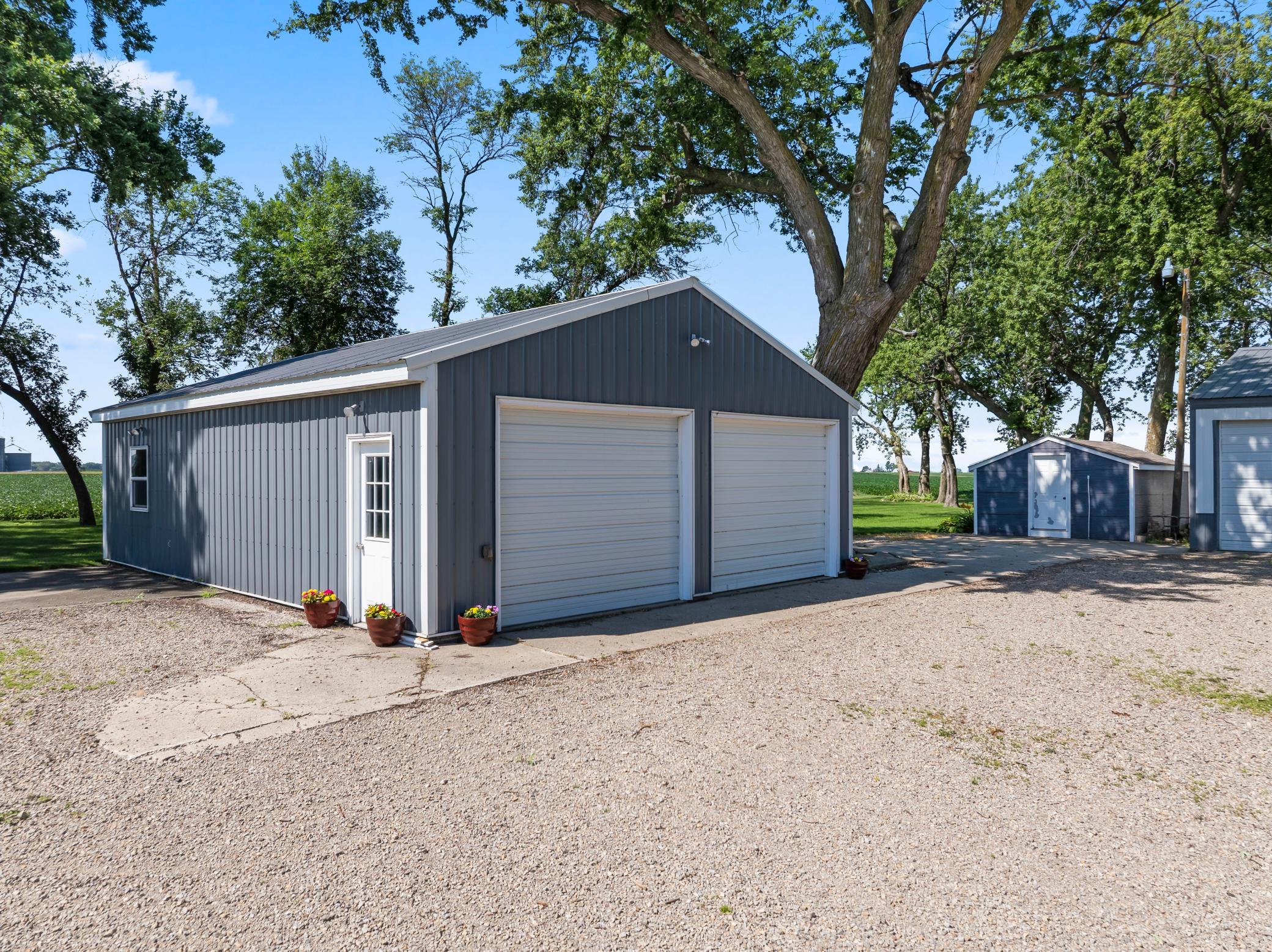 Additional Garage