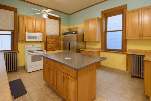 109 N Court Street, Fergus Falls, MN 56537