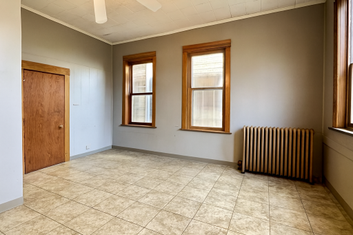 109 N Court Street, Fergus Falls, MN 56537