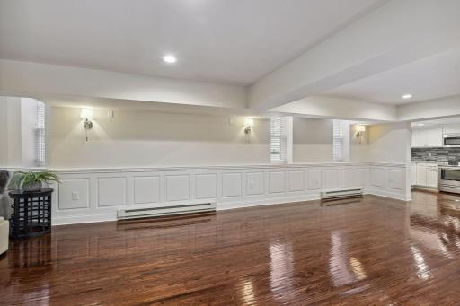 1820 Girard Avenue S, Minneapolis, MN 55403