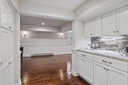 1820 Girard Avenue S, Minneapolis, MN 55403