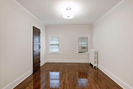 1820 Girard Avenue S, Minneapolis, MN 55403