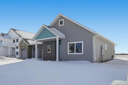 1576 75th Avenue S, Fargo, ND 58104