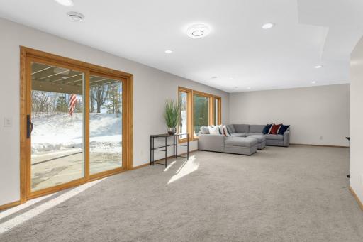 2780 Alamo Circle NE, Minneapolis, MN 55449