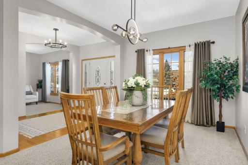 2780 Alamo Circle NE, Minneapolis, MN 55449