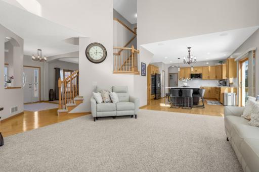 2780 Alamo Circle NE, Minneapolis, MN 55449