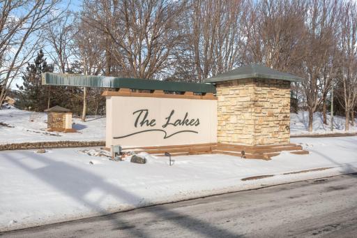 2780 Alamo Circle NE, Minneapolis, MN 55449