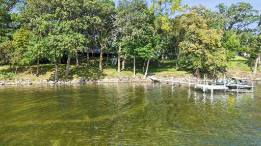 150 ft (approx.) of Frontage on Lake Lizzie