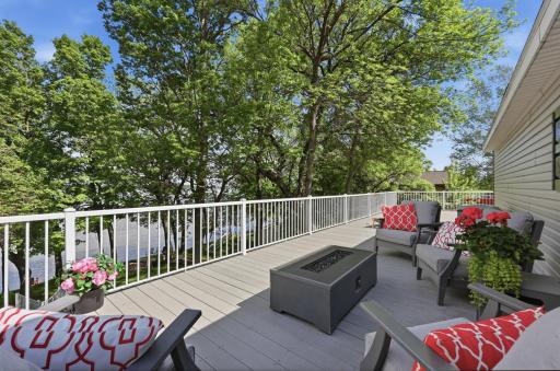 Lakeside Maintenance Free Deck runs the full length of the home.