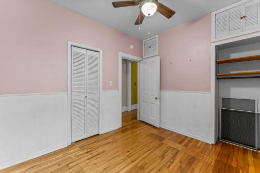 102 Western Avenue N, 4, Saint Paul, MN 55102