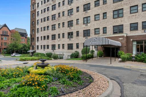 102 Western Avenue N, 4, Saint Paul, MN 55102
