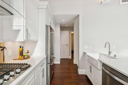 5347 Pinewood Trail, Edina, MN 55436